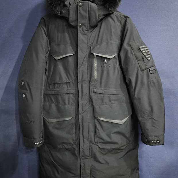 블랙야크 고어텍스 블랙 남성 110 구스다운 롱패딩 