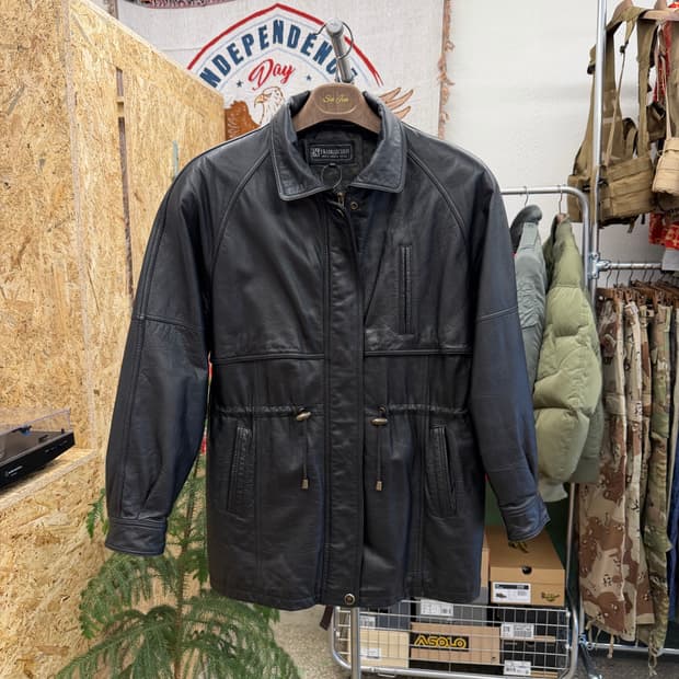 (주)유경통상 소가죽 자켓