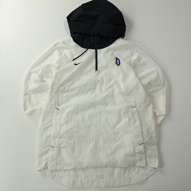 CK190 L 나이키 듀크대학교 화이트 바람막이 후드 아노락