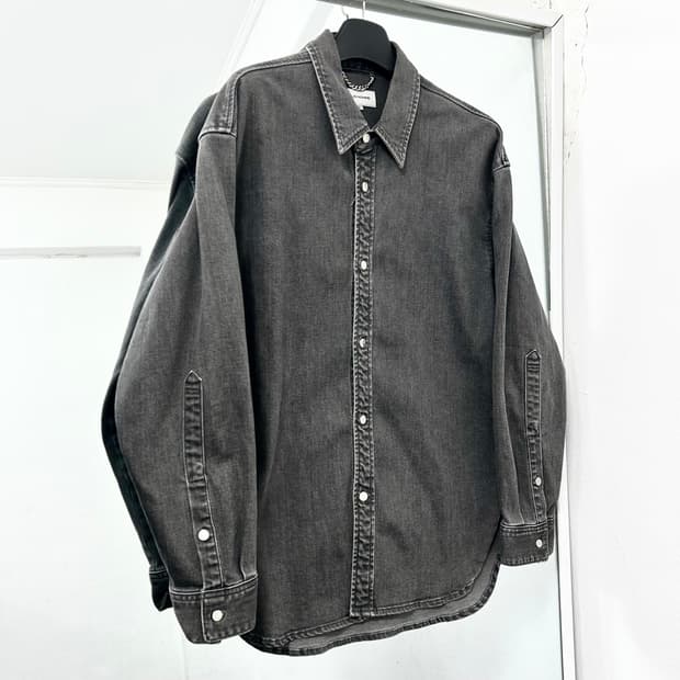 솔리드옴므 흑청 오버 셔츠 자켓