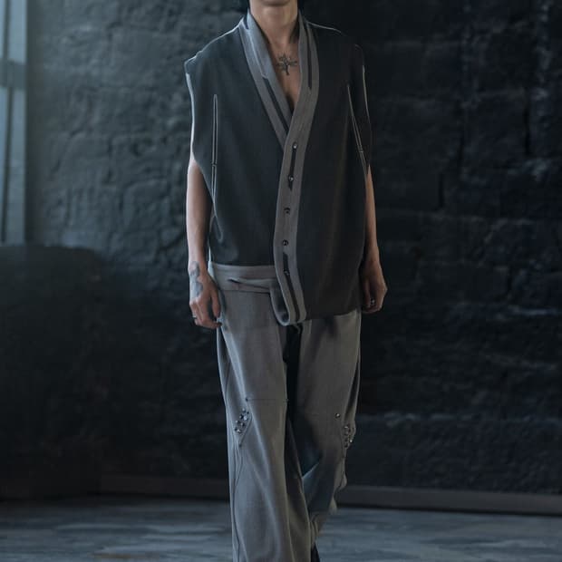 키코 코스타디노브 안타라스 트라우저