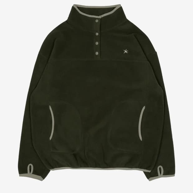 더콜디스트모먼트 카키색 플리스집업