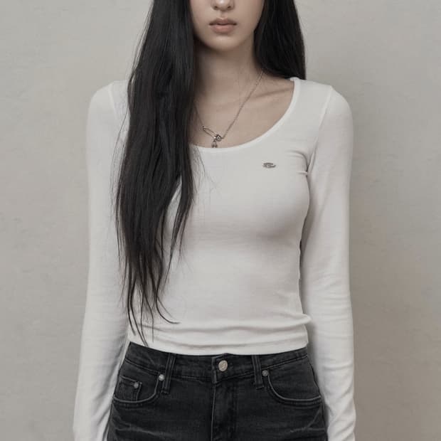 카키포인트 유넥 긴팔티셔츠