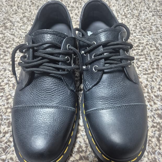 닥터마틴 1461 HDW 블랙루나