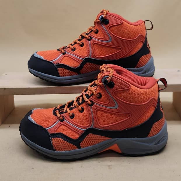 트렉스타 레저타임 여성 등산화 230