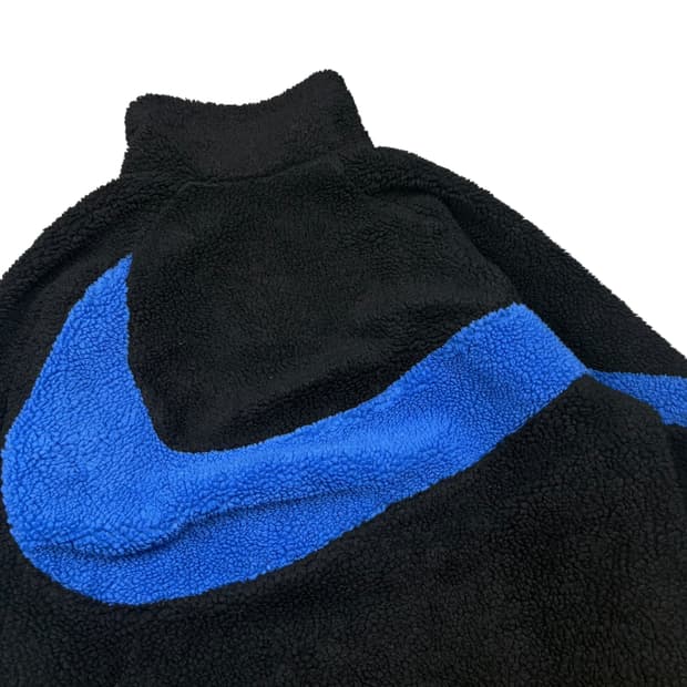 나이키 신형 블랙컬러 리버시블 쉐르파