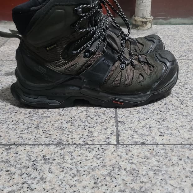 살로몬 고어텍스 등산화