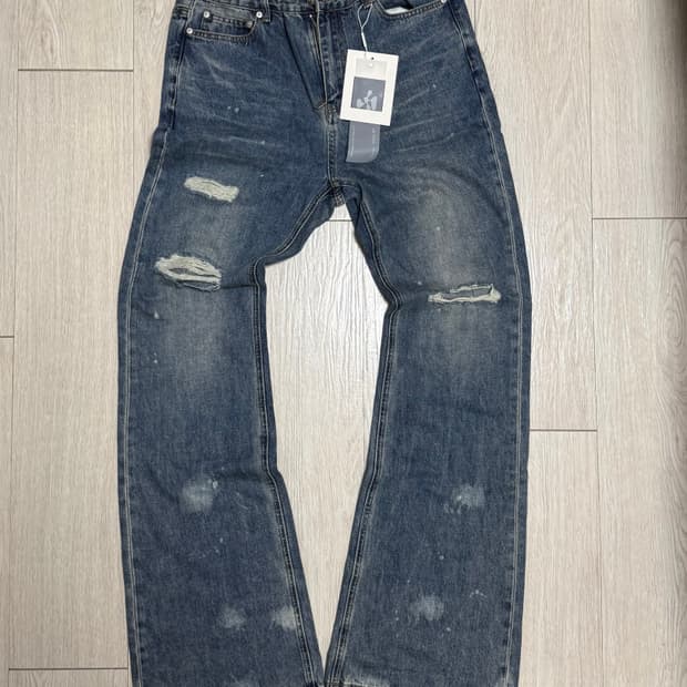 (L)VII explore 데미지 데님 청바지