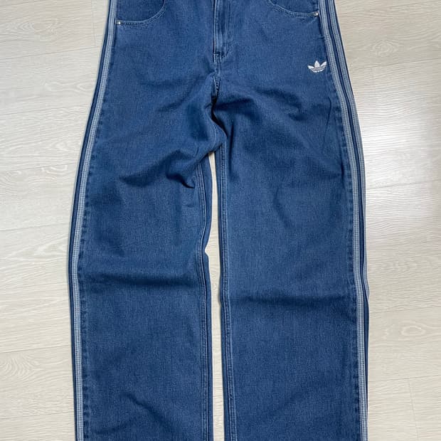 [36] 아디다스 데님팬츠
