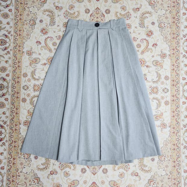 ZARA 자라 플리츠 롱스커트
26