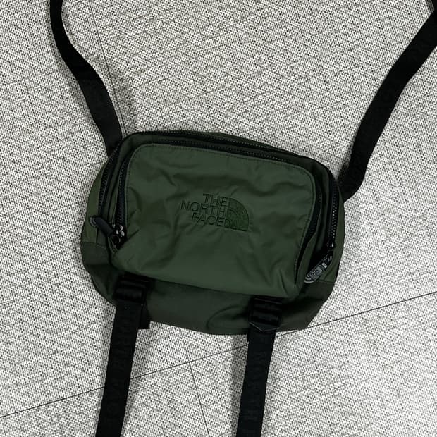 노스페이스 퍼플라벨 숄더백 카키