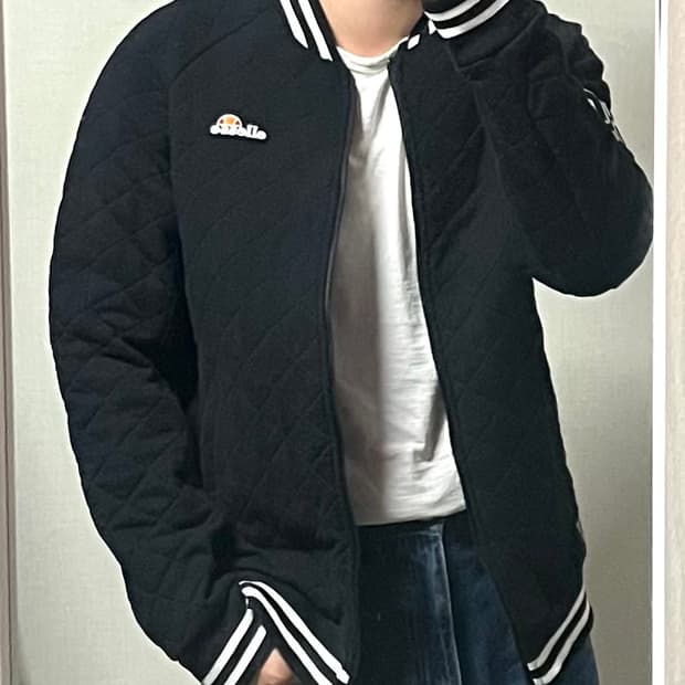 엘레쎄 퀄팅 바시티 자켓