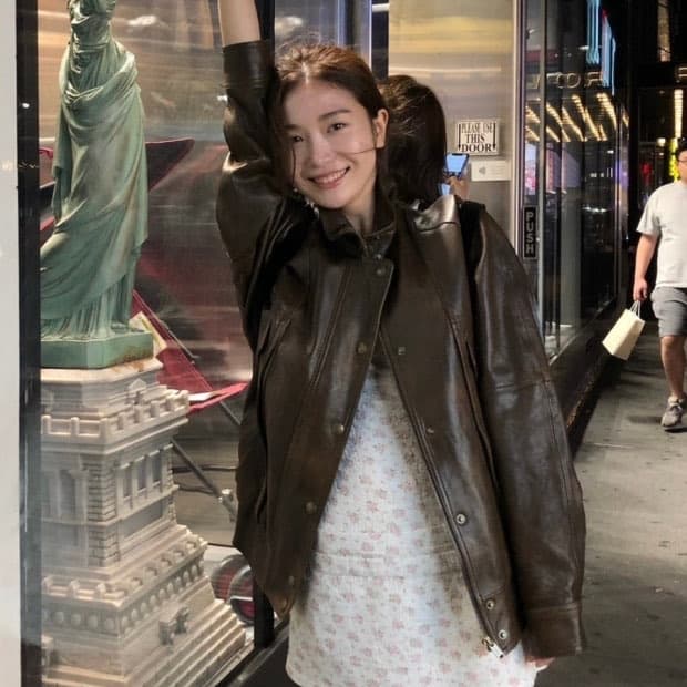 더바넷 스테인 레더 모터사이클 자켓 브라운