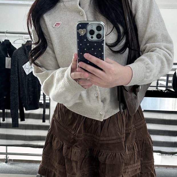 단톤 24FW 오트밀 램스울 크루넥 가디건 