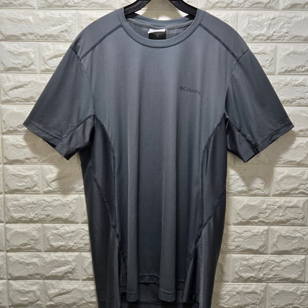 컬럼비아 옴니프리즈 기능성 냉감 쿨링 반팔티 100