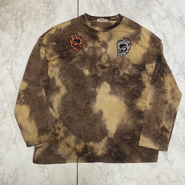 DIRECTOR 스컬 패치 워싱 긴팔 티셔츠 사이즈 105