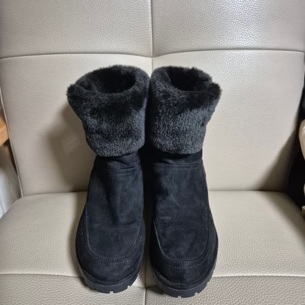 게스 스웨이드 부츠