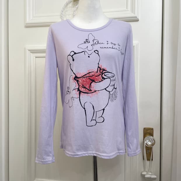 DISNEY pooh red glitter cute long sleeve