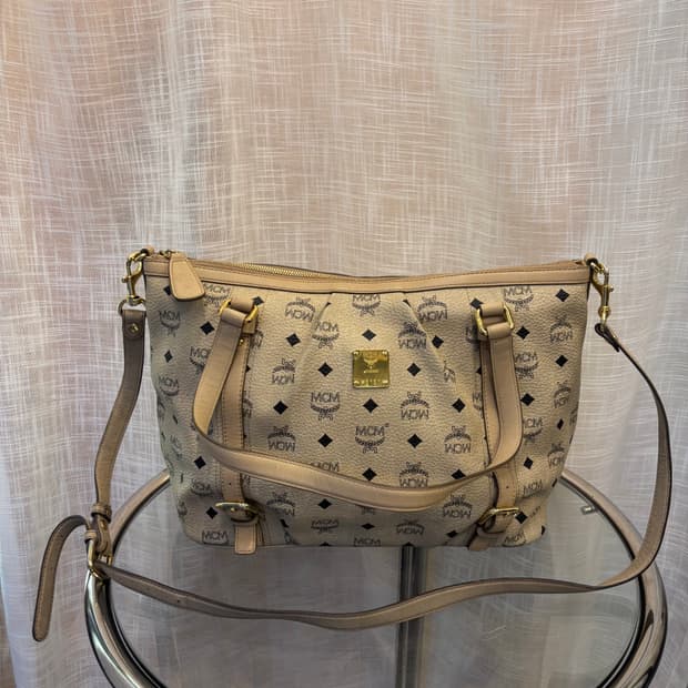 정품 MCM 비세토스 숄더백