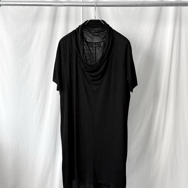 MA Julius 14SS 드레이프넥 반팔