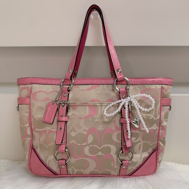 Coach pink tote bag