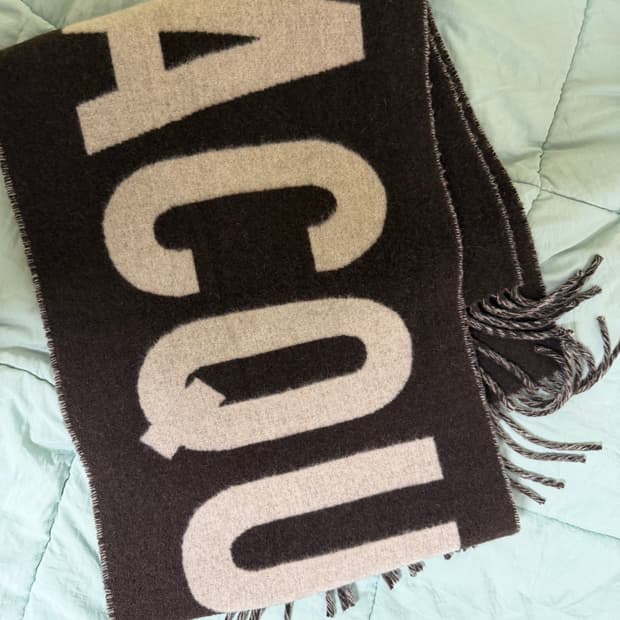 자크뮈스 머플러