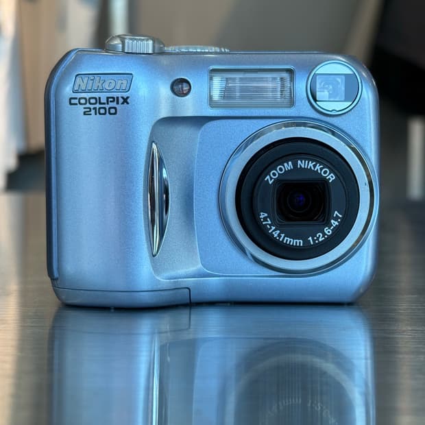 날짜표시)니콘 쿨픽스 2100 블루 빈티지디카