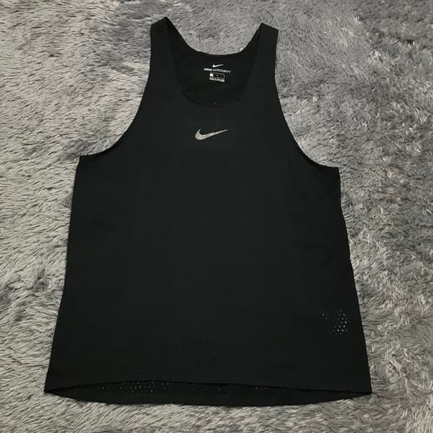 [[L] 나이키(NIKE) 에어로스위프트 민소매 티셔츠@674