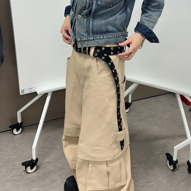 카미엔 타이탄 배기팬츠 베이지 초판 (OS)