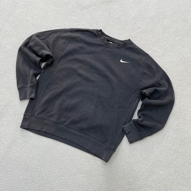 M 나이키 스우시 긴팔 맨투맨 0323M