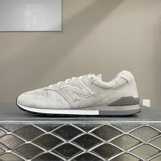 뉴발란스 CM996 아이보리 280