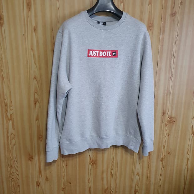 나이키 맨투맨 XL