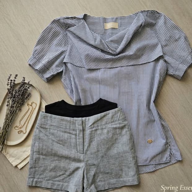 쥬시꾸뛰르 BIRD 한섬정품 / 스트라이프 드레이프 블라우스