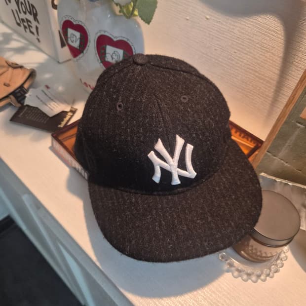 7 1/2) 뉴에라 x 울리치 뉴욕 양키즈 wool 스냅백 팝니다