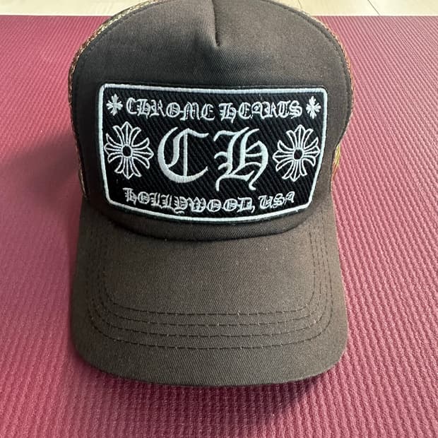 크롬하츠 트러커모자