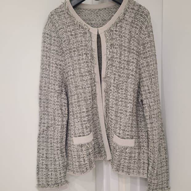 베이지  트위드 가디건