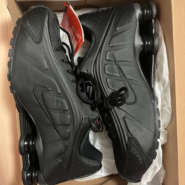 나이키샥스r4블랙 280(w) 새상품