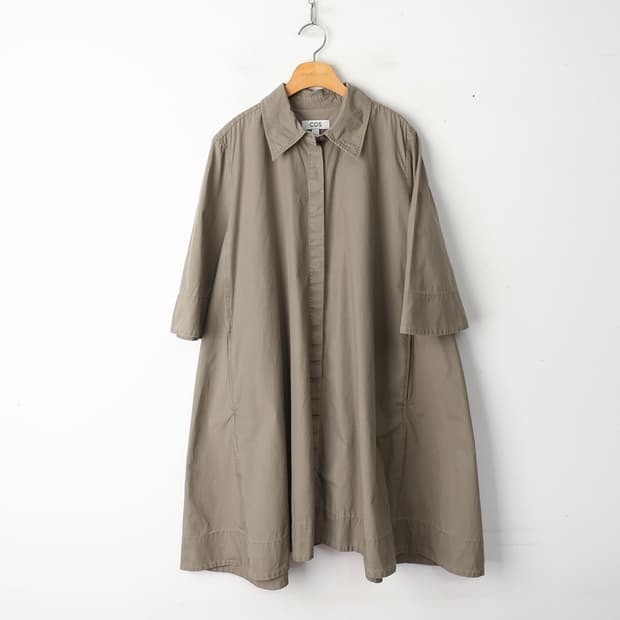 66/COS 박시 원피스