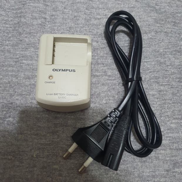 올림푸스 디카 LI-30C 충전기 