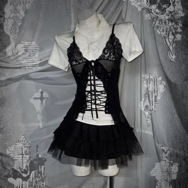 무채색 세라깔 코르셋 화이트 프릴 시스루 코디세트 