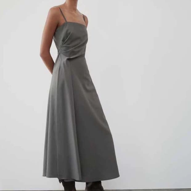 자라 ZW컬렉션 드레이프 슬리브리스 드레스 (사이즈 S)