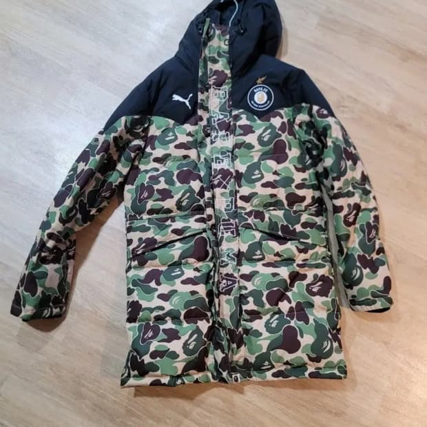 베이프 푸마 녹계 패딩 M