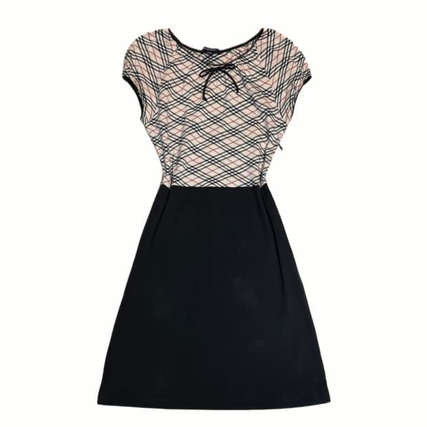 버버리 체크 리본 원피스