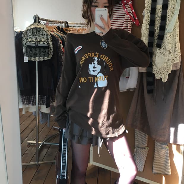 히스테릭글래머 브라운 패치 롱슬리브