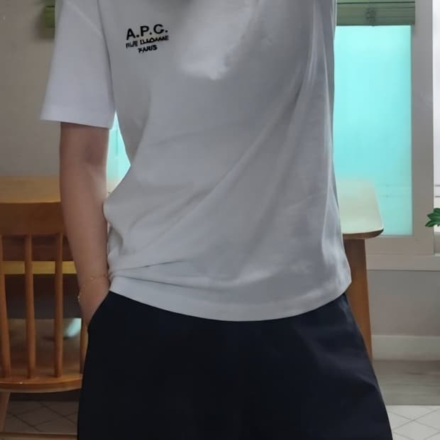 A.P.C 반팔티 화이트M