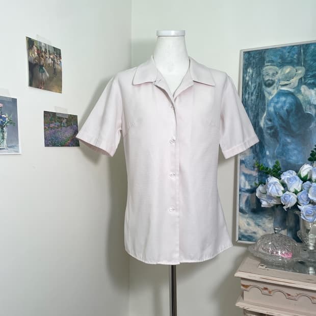 sheer pink basic line feminine shirt