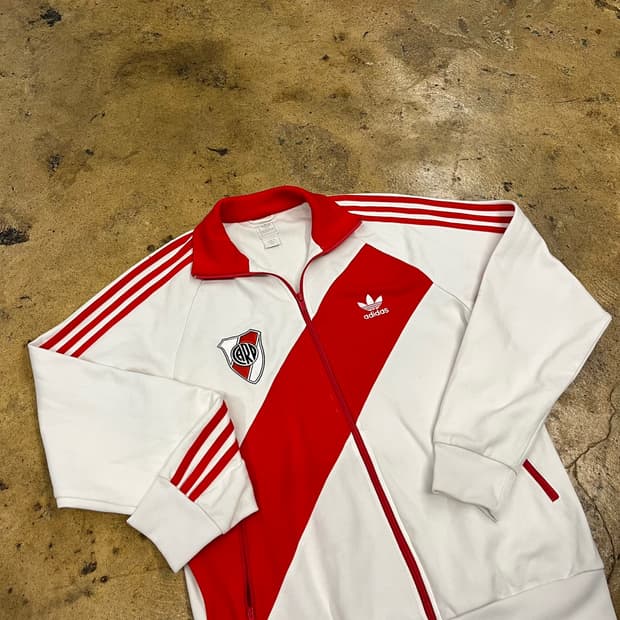 아디다스 흰빨 파이어버드 리버플레이트 트랙탑 져지 105