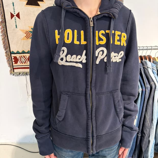 Holister 자수 로고 후드 집업