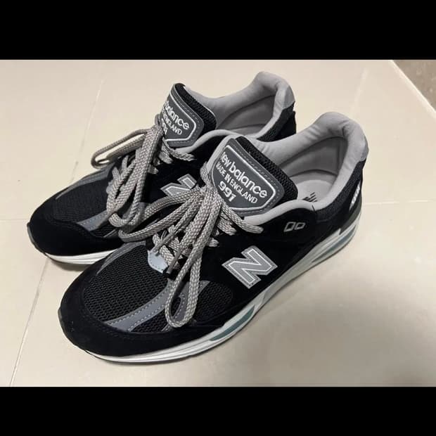 뉴발란스991v2 블랙그레이