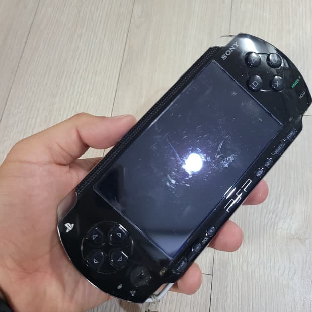 소니 PSP 1005번 게임기 고장품